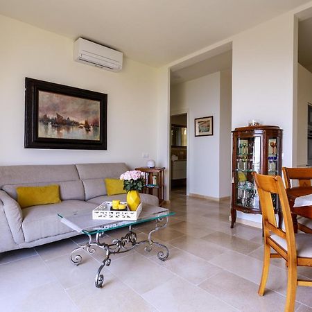 Sea View Apartment Between Nice And Monaco - 2 Вильфранш-сюр-Мер Экстерьер фото