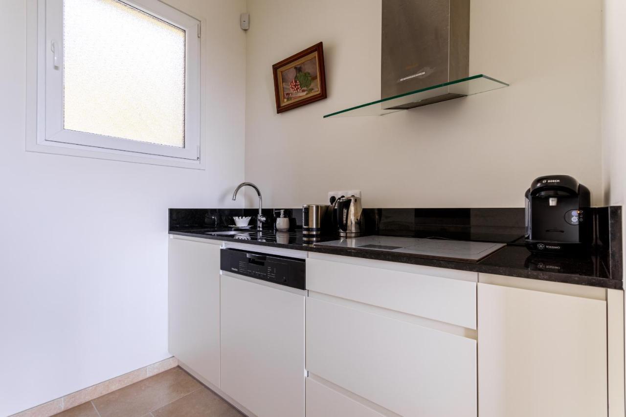 Sea View Apartment Between Nice And Monaco - 2 Вильфранш-сюр-Мер Экстерьер фото